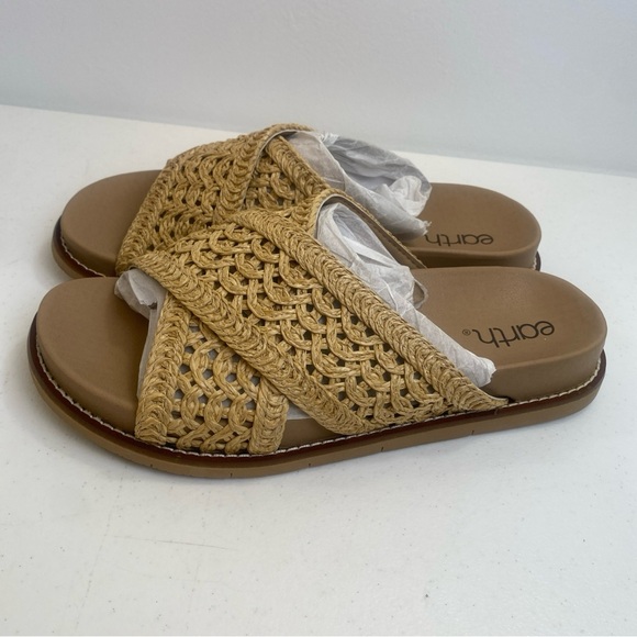 New Earth Women’s Flurry Woven Crisscross Flat Sandals Cushioned Insole SZ 8.5 M - Picture 7 of 15